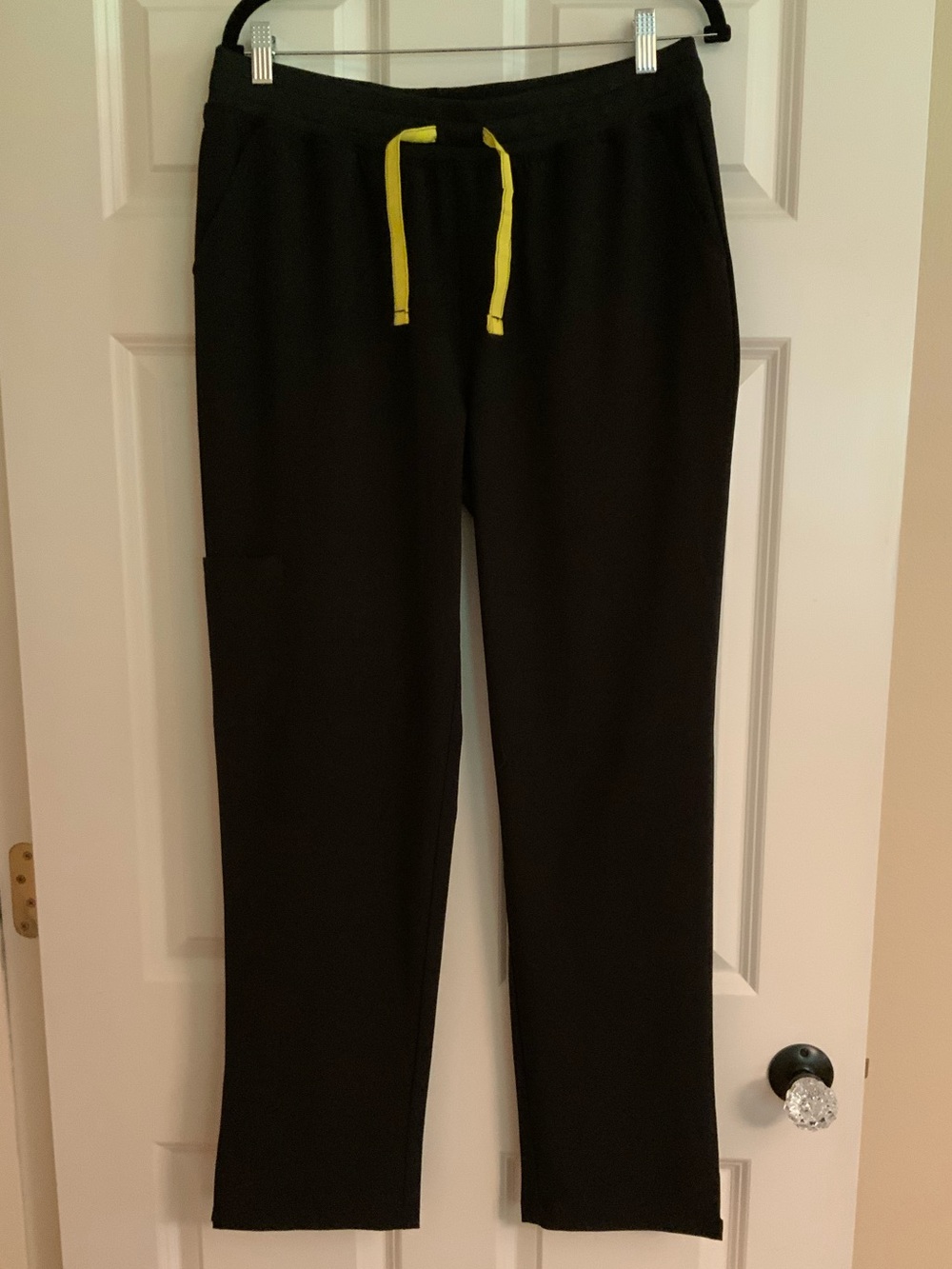 Revel Premium Stretch Black Jogger /Cargo Pants w/ Yellow Drawstring Size Large